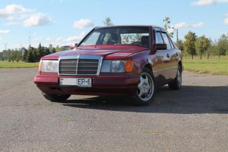 Mercedes-Benz E