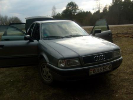 Audi 80