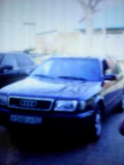 Audi 100