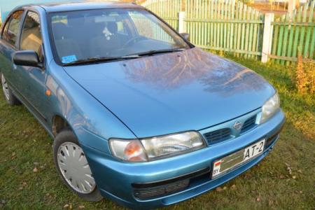 Nissan Almera