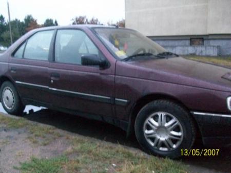 Peugeot 405