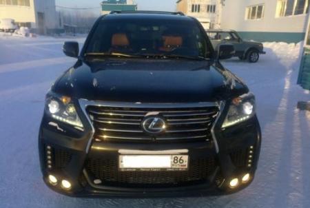 Lexus LX570