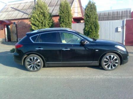 Infiniti EX35