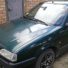 Renault 19