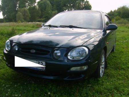Kia Shuma