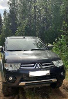 Mitsubishi L-200