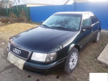 Audi 100