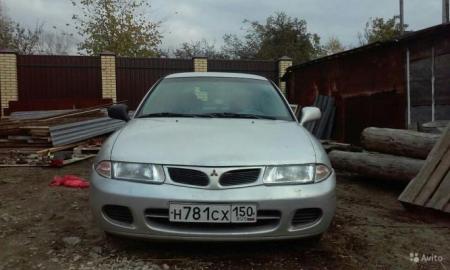 Mitsubishi Carisma
