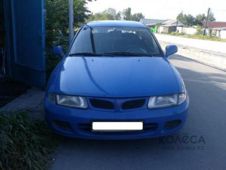 Mitsubishi Carisma