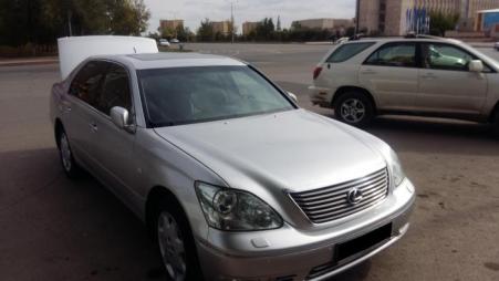 Lexus LS 430