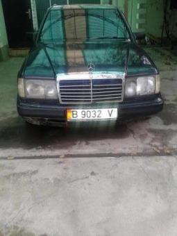 Mercedes-Benz E