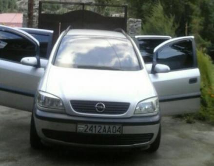 Opel Zafira