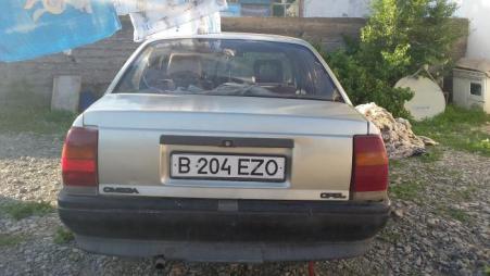 Opel Omega