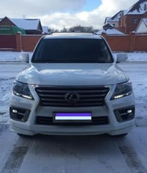 Lexus LX570