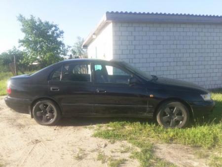 Toyota Carina E