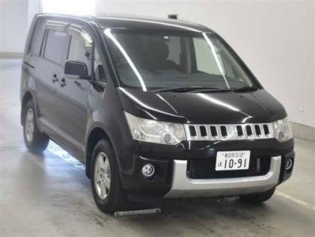 Mitsubishi Delica
