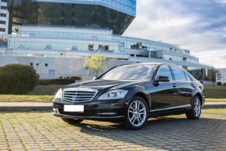 Mercedes-Benz S