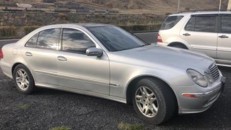 Mercedes-Benz E