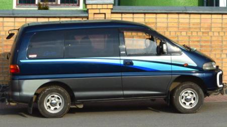 Mitsubishi Delica