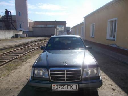 Mercedes-Benz E