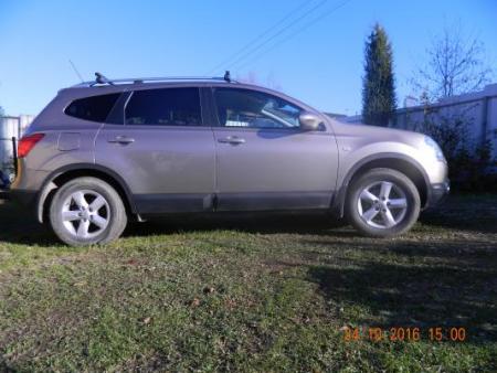 Nissan Qashqai+2