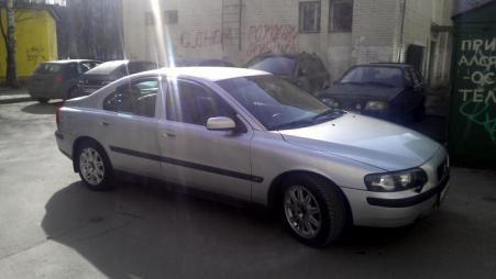 Volvo S60