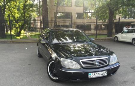 Mercedes-Benz S