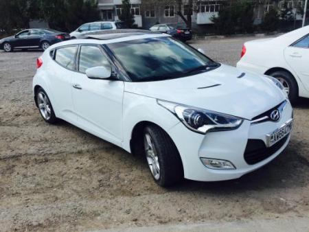 Hyundai Veloster