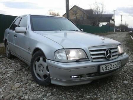 Mercedes-Benz C