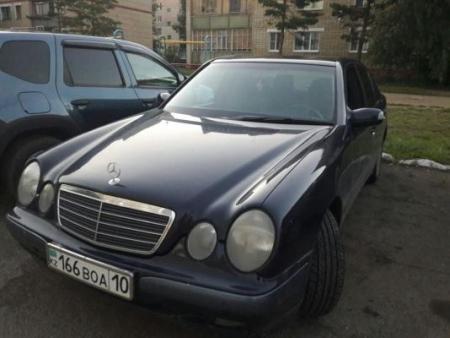 Mercedes-Benz E