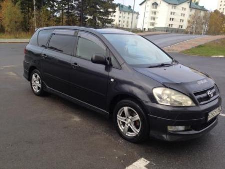 Toyota Ipsum