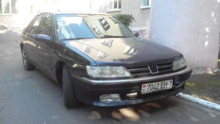 Peugeot 605