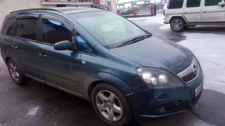Opel Zafira