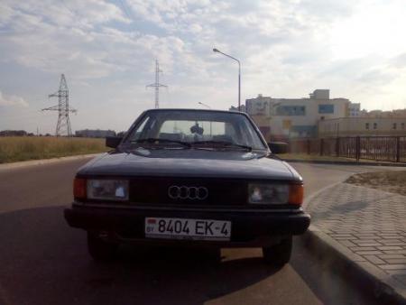 Audi 80