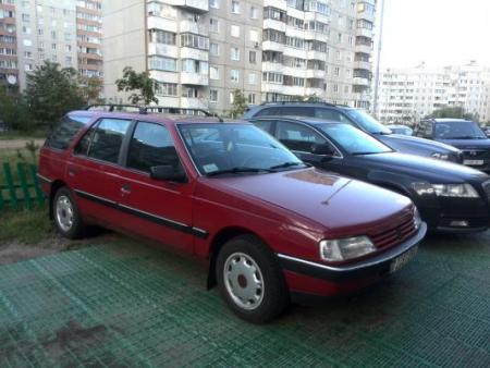 Peugeot 405