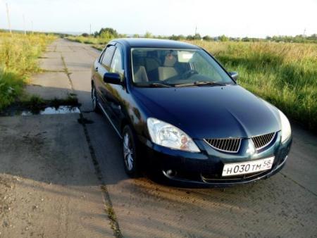 Mitsubishi Lancer