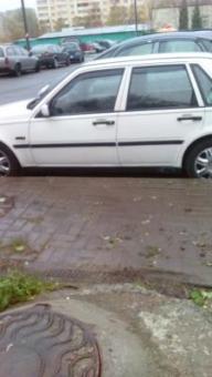 Volvo 460 L