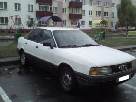 Audi 80