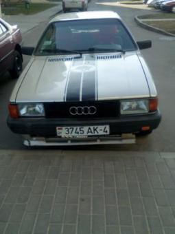 Audi 80