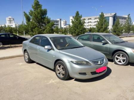 Mazda 121