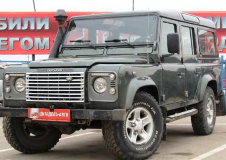 Land Rover Defender