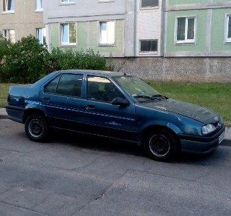 Renault 19