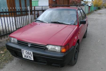 Nissan 100 NX