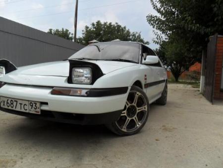 Mazda 323