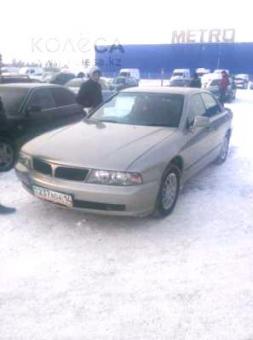 Mitsubishi Diamante