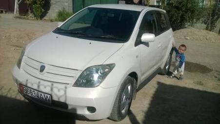 Toyota Ist