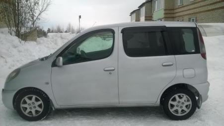 Toyota Funcargo