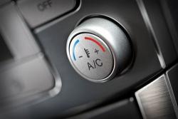 Заправка автокондиционера Заправка автокондиционера