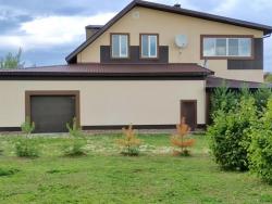 Продается дом 750 кв. метров на участке 15 соток