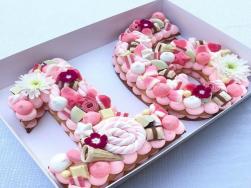 Торт-цифра и торт-буква на заказ